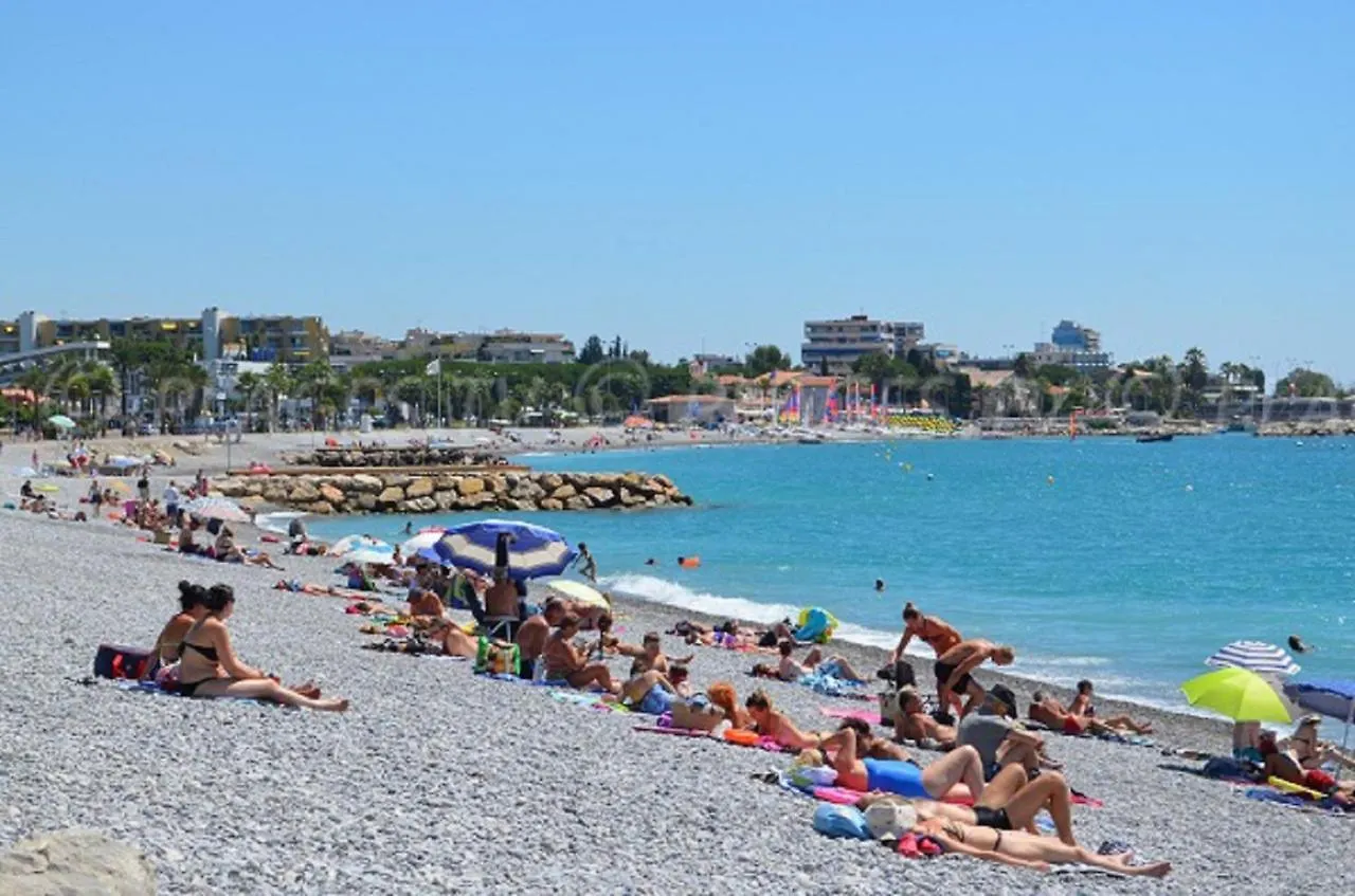 Gorgeous Apt With Terrace, Elevator, Ac, Free Parking - Le Regis Cagnes-sur-Mer Apartment
