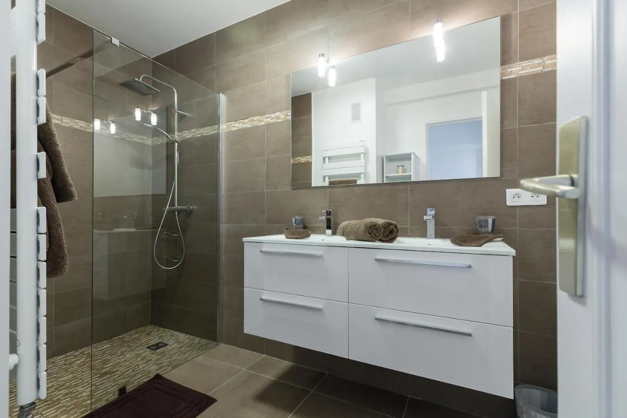 Apartment Gorgeous Apt With Terrace, Elevator, Ac, Free Parking - Le Regis Cagnes-sur-Mer France