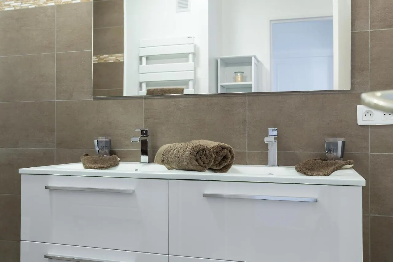 Gorgeous Apt With Terrace, Elevator, Ac, Free Parking - Le Regis Cagnes-sur-Mer Apartment