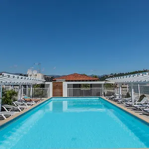Vacancéole - Résidence Le Crystal Apartahotel