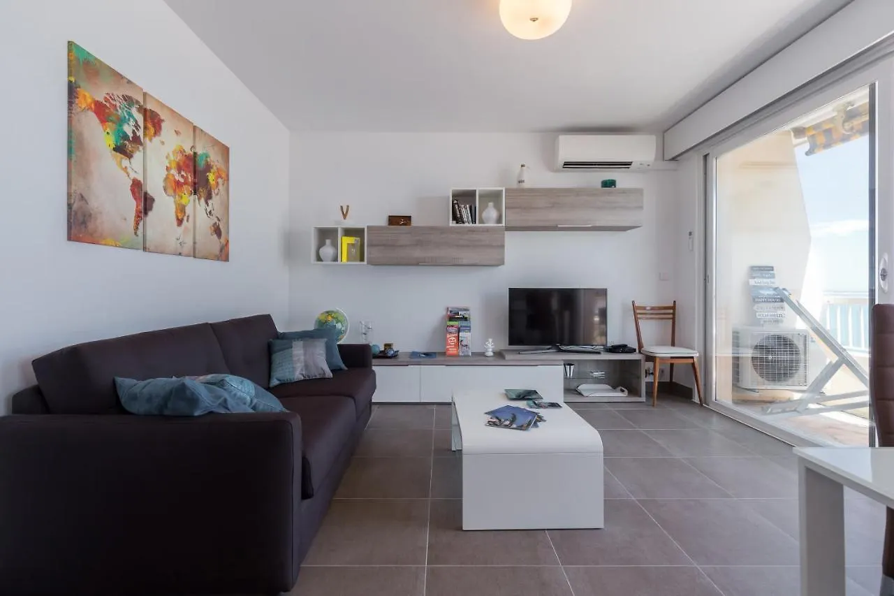 Gorgeous Apt With Terrace, Elevator, Ac, Free Parking - Le Regis Cagnes-sur-Mer France